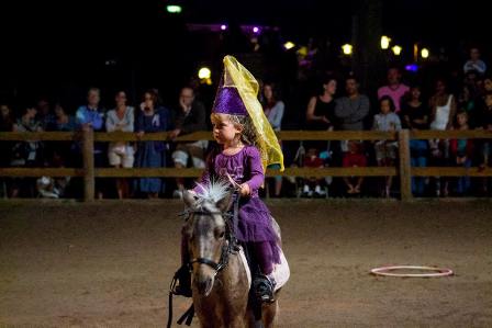 estelle et kitty en spectacle equestre